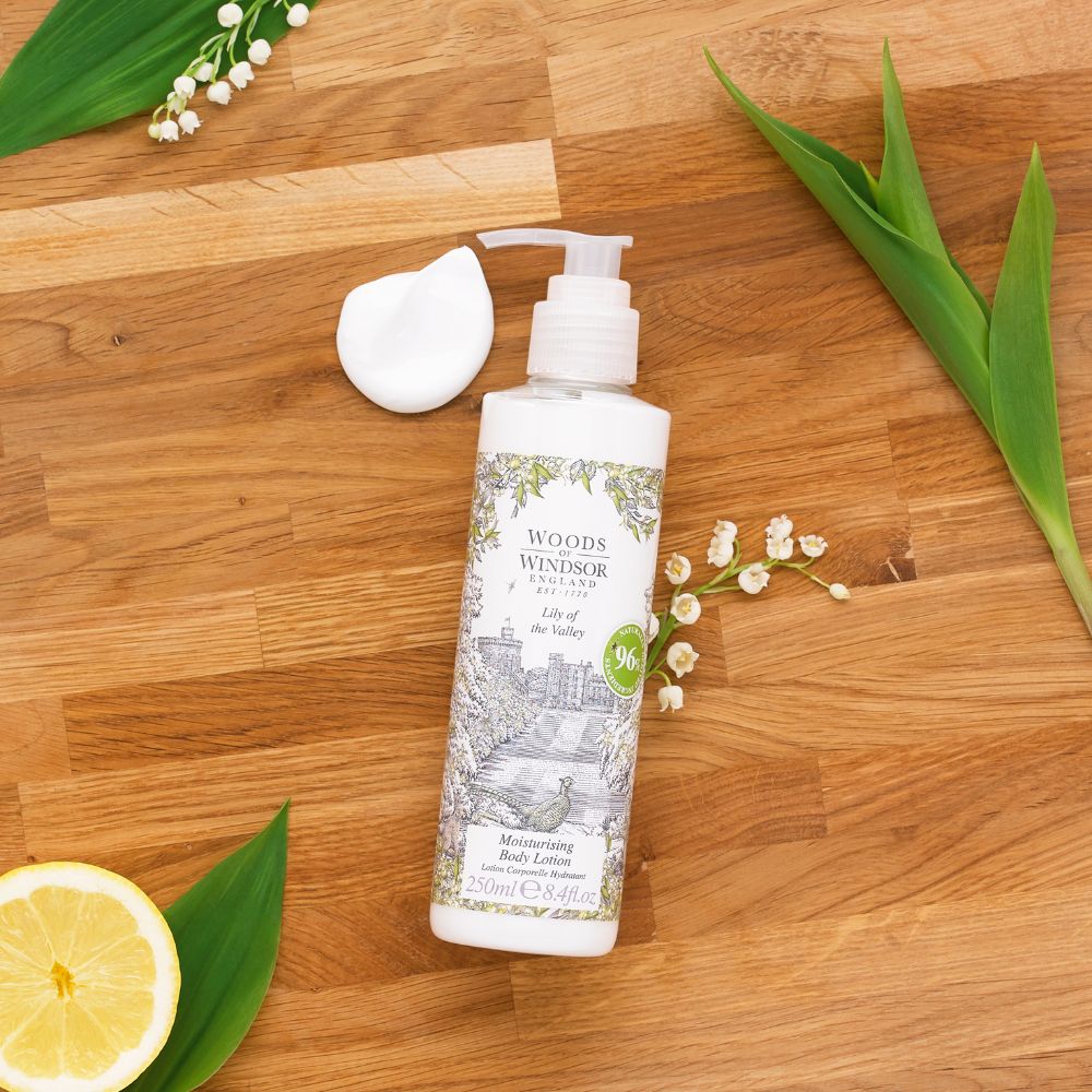 Woods of Windsor Lily of the Valley Scent Body Lotion 250ml