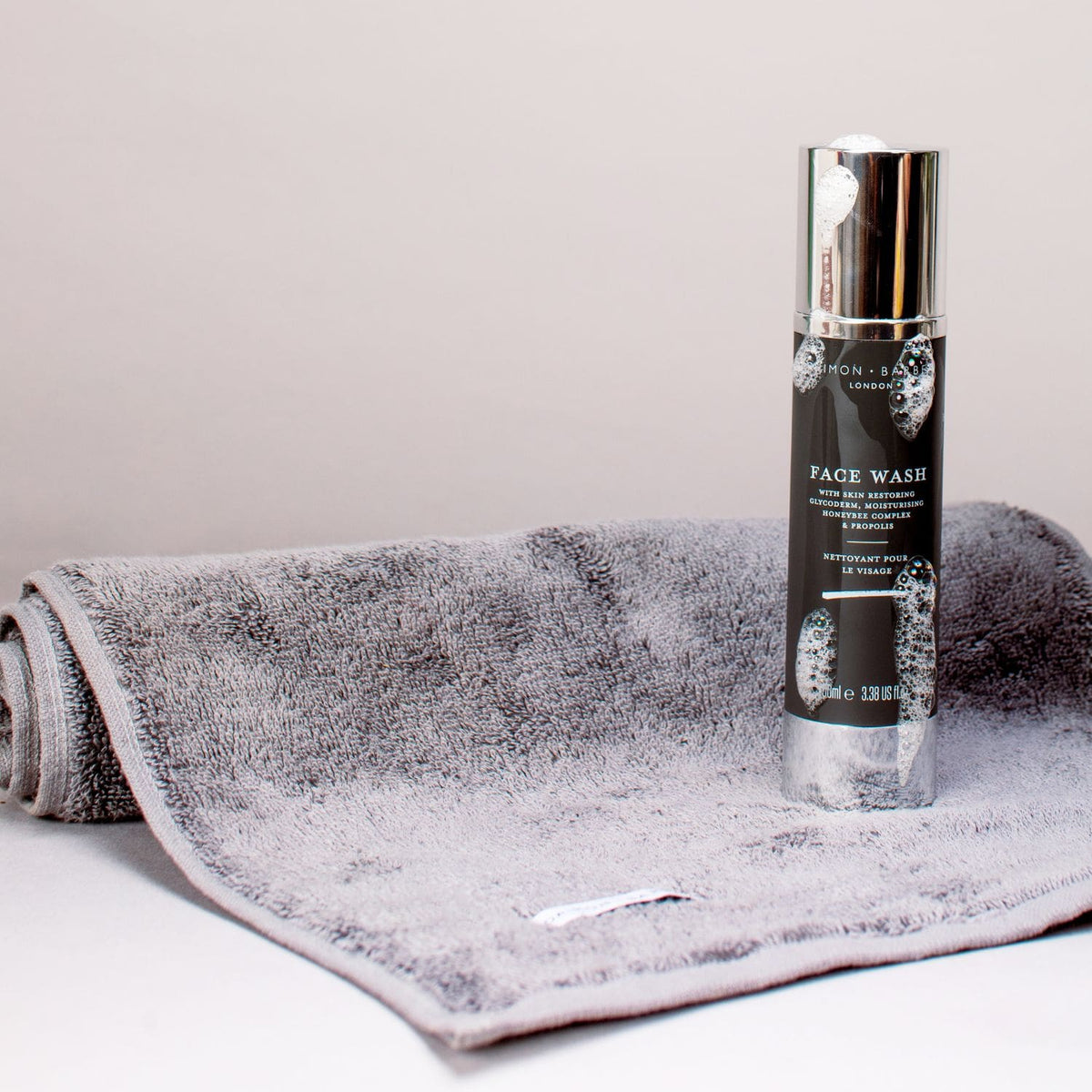Daimon Barber Age Defense Face Wash 100ml